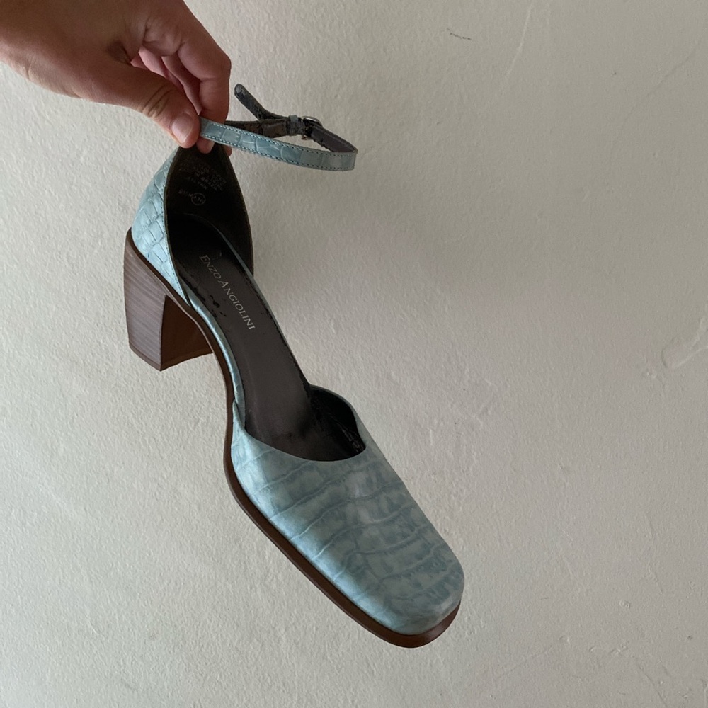 Vintage square to heels